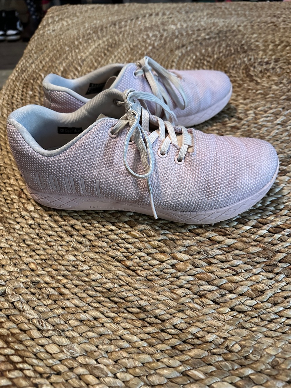 No Bull Women's size 11 Pale Pink Lace-Up Shoes
